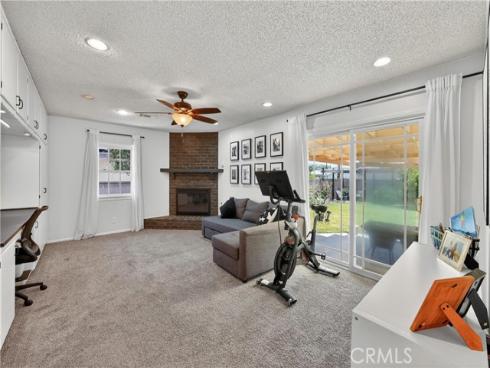 11072  Jerry   Lane, Garden Grove, CA