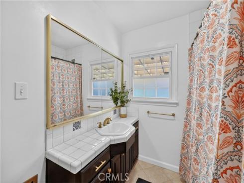 11072  Jerry   Lane, Garden Grove, CA