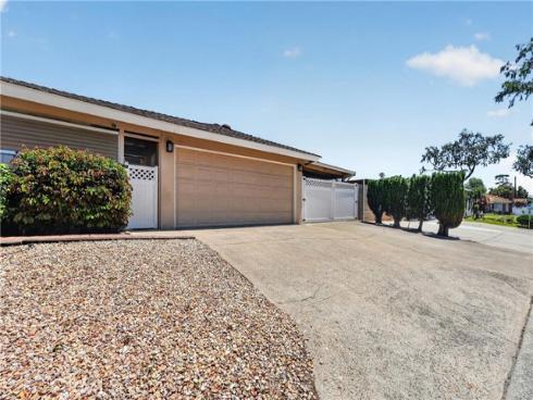 11072  Jerry   Lane, Garden Grove, CA