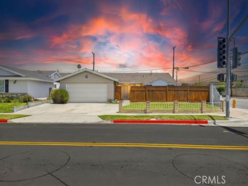12472  Topaz  , Garden Grove, CA