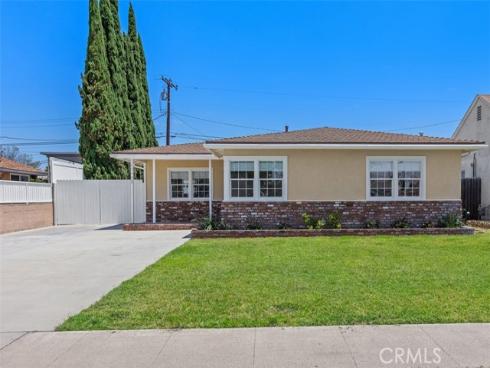 1342213422 Donegal Drive