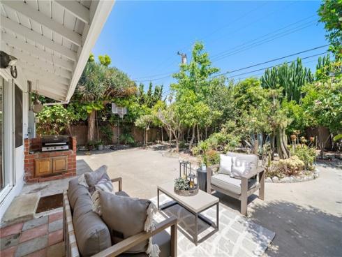 8721 La Grand Avenue, Garden Grove, CA