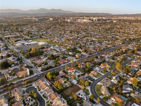 11252 Chapman Avenue, Garden Grove, CA