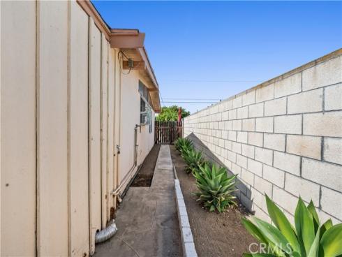 9262 Joyzelle , Garden Grove, CA