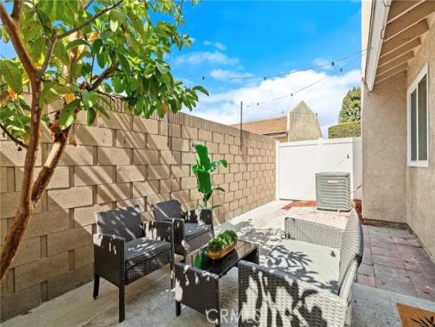 10089 15th 16 Street, Garden Grove, CA