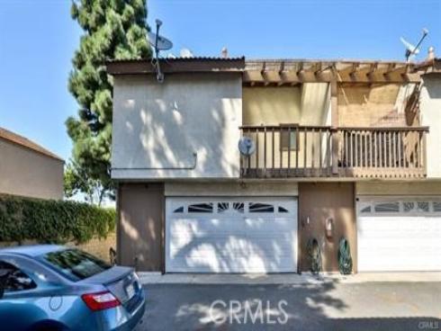 9370 Garden Grove 1