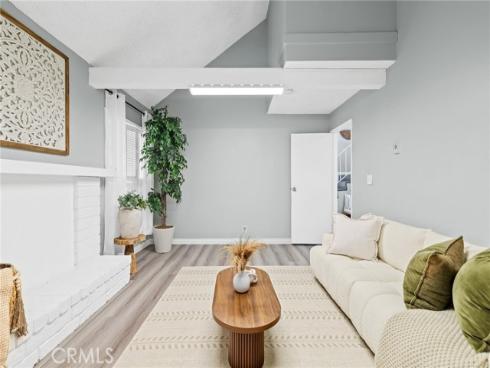 9741 Acacia 12 Avenue, Garden Grove, CA