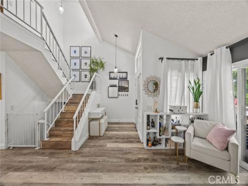 8720 Meadow Brook B , Garden Grove, CA