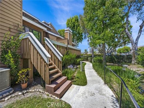8720 Meadow Brook B , Garden Grove, CA
