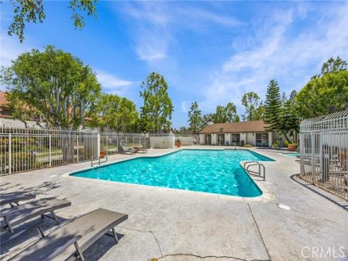 8720 Meadow Brook B , Garden Grove, CA