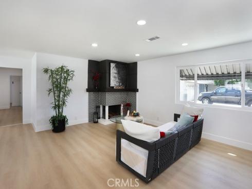 11052  Faye  , Garden Grove, CA