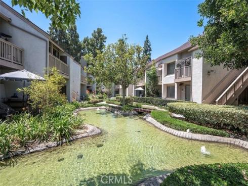 10530 Lakeside G Drive, Garden Grove, CA