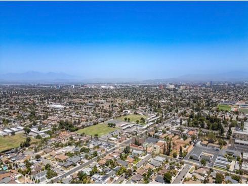 10530 Lakeside G Drive, Garden Grove, CA