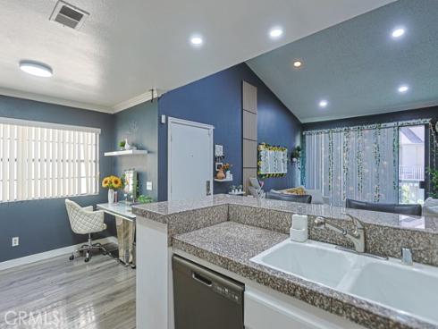 10571 Lakeside 178 Drive, Garden Grove, CA