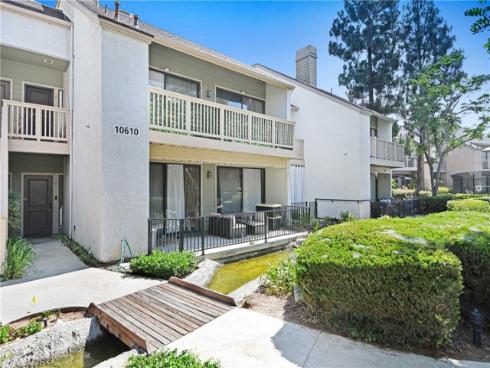 10610 Lakeside Drive 209