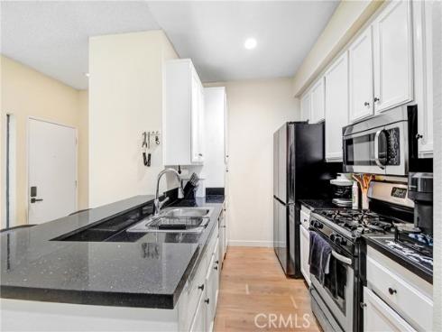 10610 Lakeside 209 Drive, Garden Grove, CA