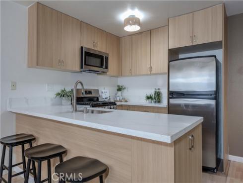 10531 S Lakeside B Drive, Garden Grove, CA