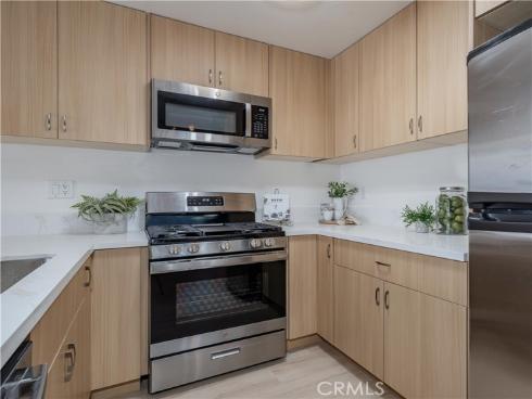 10531 S Lakeside B Drive, Garden Grove, CA