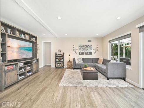 6712  Lawn Haven   Drive, Huntington Beach, CA