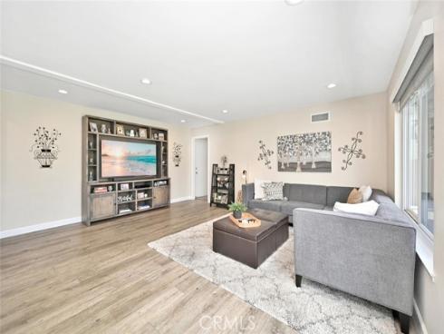 6712  Lawn Haven   Drive, Huntington Beach, CA