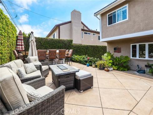 9431  Gateshead Drive  , Huntington Beach, CA