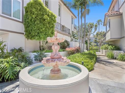 19295  Archfield  , Huntington Beach, CA