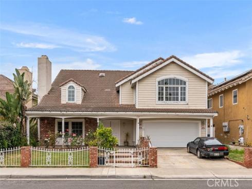 22301  Wallingford   Lane, Huntington Beach, CA