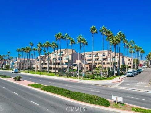 1200  Pacific Coast  424 , Huntington Beach, CA