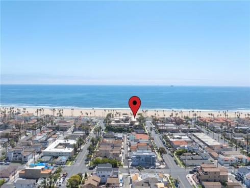 1200  Pacific Coast  424 , Huntington Beach, CA