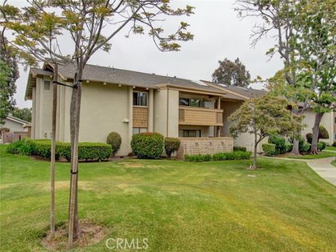 8933  Biscayne Court  221D , Huntington Beach, CA