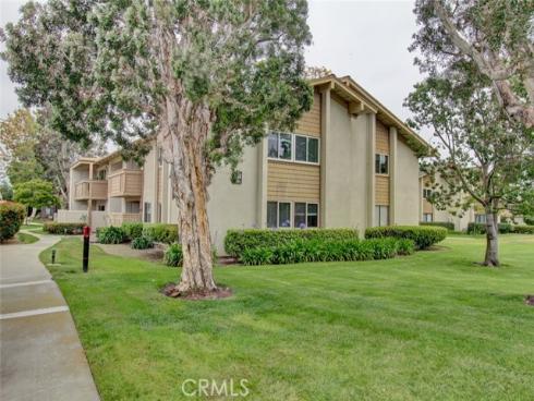 8933  Biscayne Court  221D , Huntington Beach, CA