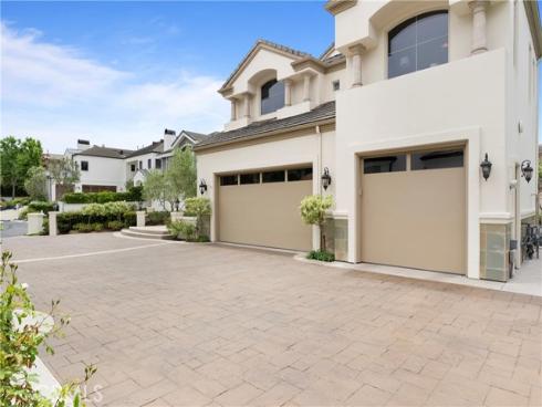 6752  Derby Circle  , Huntington Beach, CA