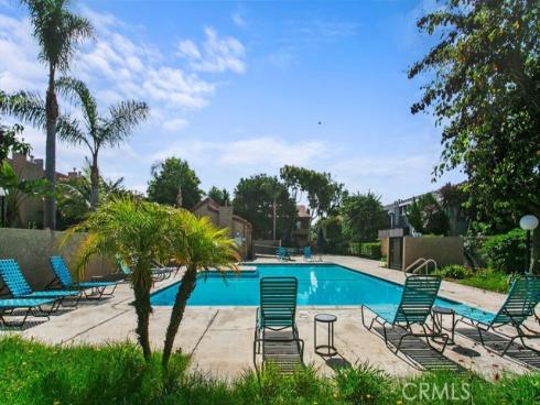 16865  Bluewater  18  Lane, Huntington Beach, CA