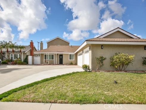 17151  Hague   Lane, Huntington Beach, CA