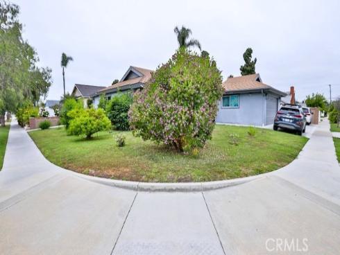 5101  Robinwood   Drive, Huntington Beach, CA