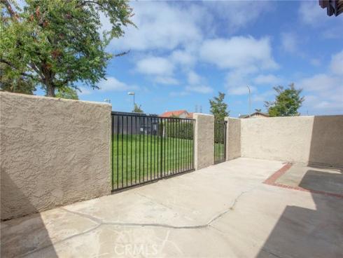 18341  Larkstone Circle  , Huntington Beach, CA