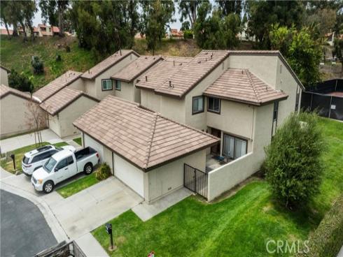 18341  Larkstone Circle  , Huntington Beach, CA