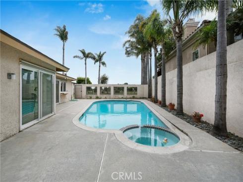 6792  Silver Beach   Circle, Huntington Beach, CA