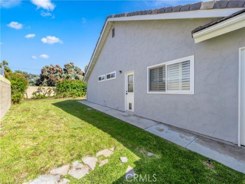 22382  Wallingford   Lane, Huntington Beach, CA