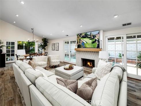 17041  Courtney   Lane, Huntington Beach, CA