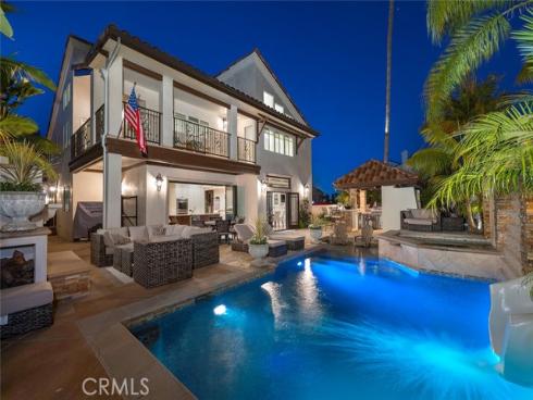 16245  Santa Barbara   Lane, Huntington Beach, CA