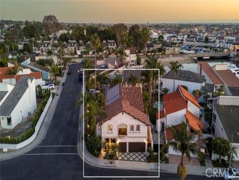 16245  Santa Barbara   Lane, Huntington Beach, CA