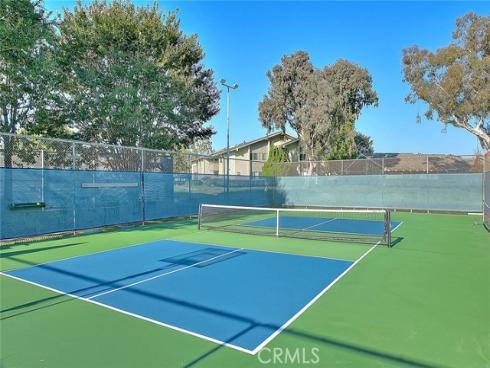 8633  Portola  16E  Court, Huntington Beach, CA