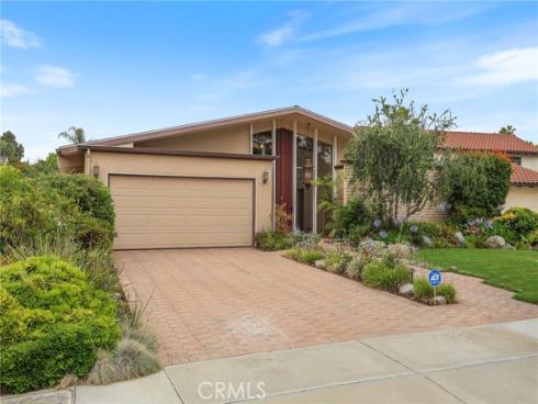 16892  Harkness   Circle, Huntington Beach, CA