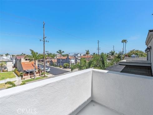 1203  Delaware   Street, Huntington Beach, CA