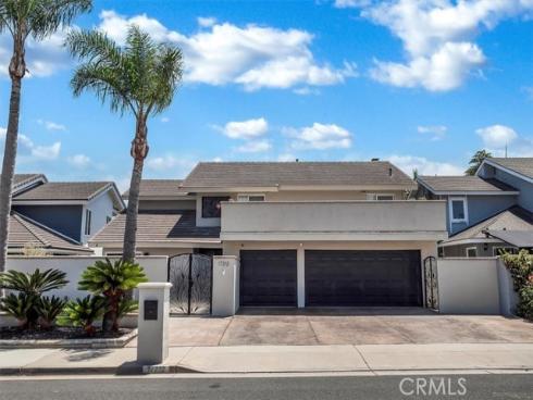 17212  Lynn   Lane, Huntington Beach, CA