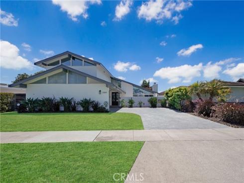 17099  Westport   Drive, Huntington Beach, CA