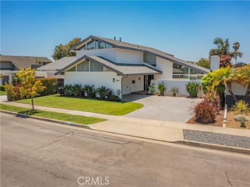 17099  Westport   Drive, Huntington Beach, CA