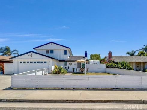 9312  Westcliff   Drive, Huntington Beach, CA