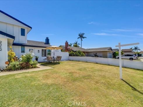 9312  Westcliff   Drive, Huntington Beach, CA